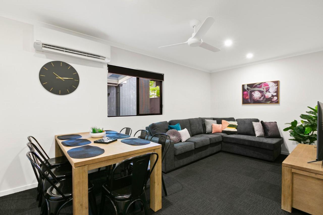 Mihaven Shared Living - Martyn St Hostel Cairns Exterior photo